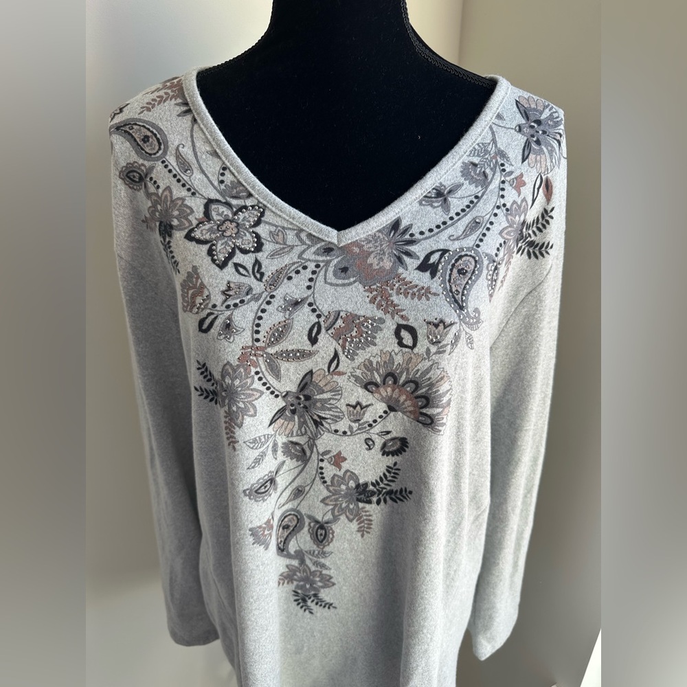 Women’s One World Gray Sweater Knit V-Neck Long Sleeve Tunic - Picture 3 of 4